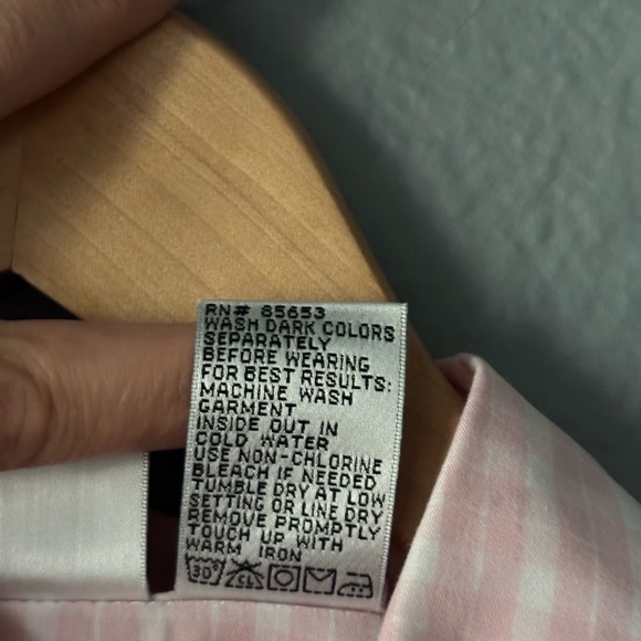 Napa Valley | Gingham | Button-Up | Embroidered | Garden Theme | Embellished | L - Picture 6 of 11